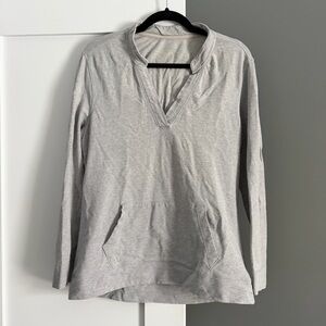 Hanes Style Pullover Gray